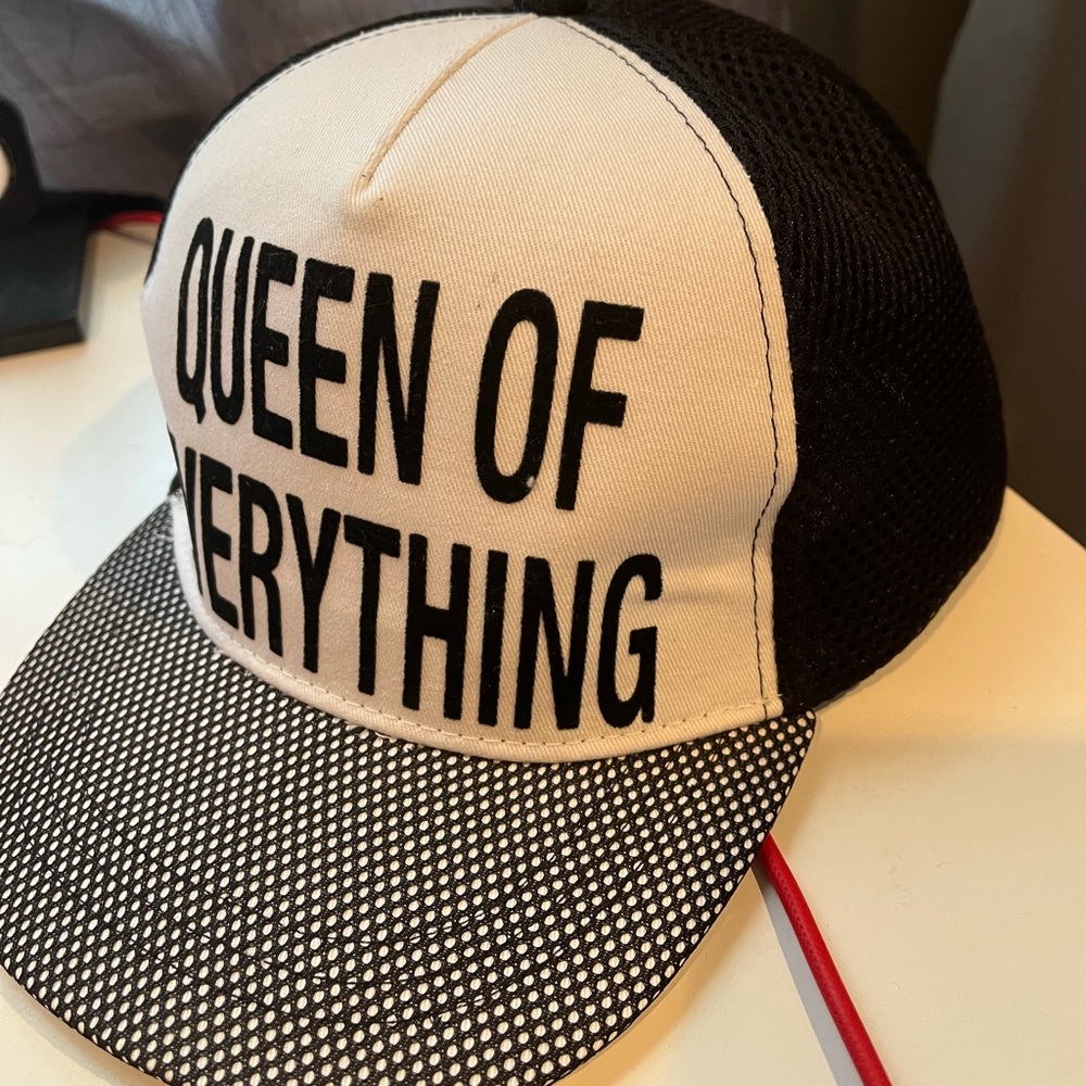 Hat womens